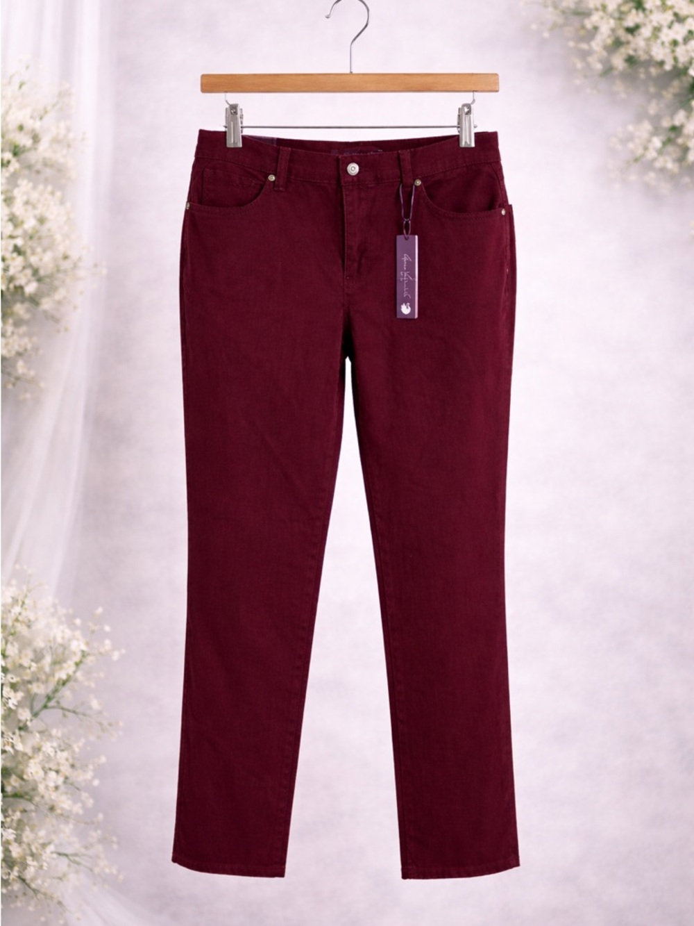 Gloria Vanderbilt Amanda Jeans Burgundy Straight Leg Mid Rise Size 10 short